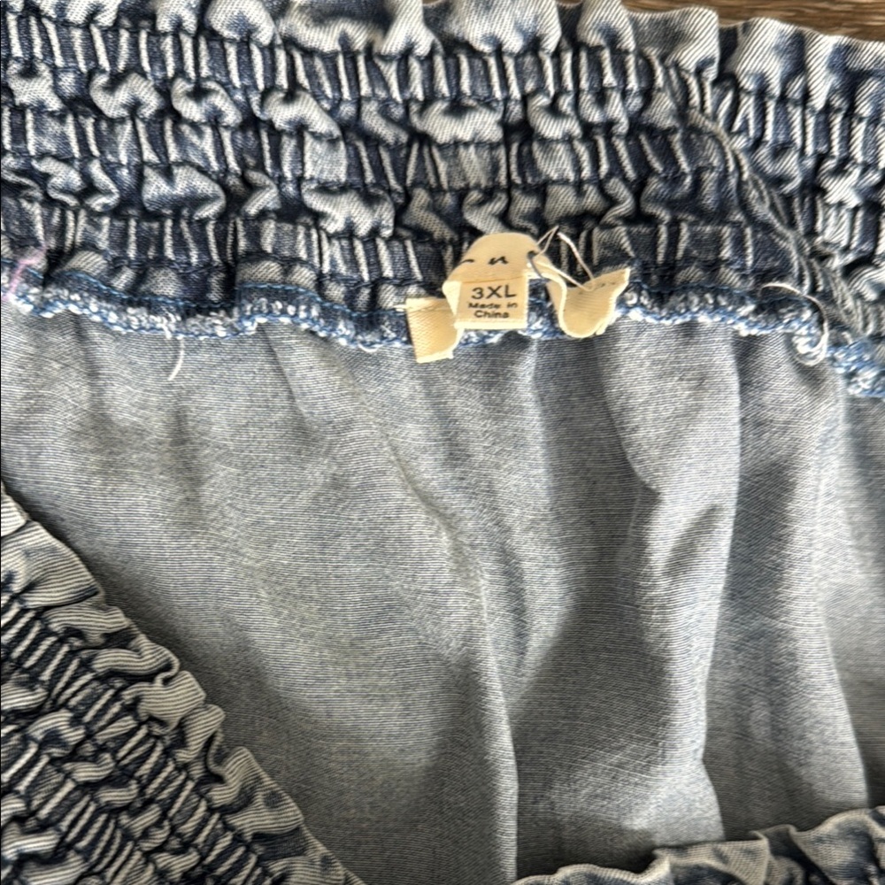 Tiered Denim Blue Women's Skirt with ruffled waistband. Pockets! Size 3X. - Picture 4 of 5